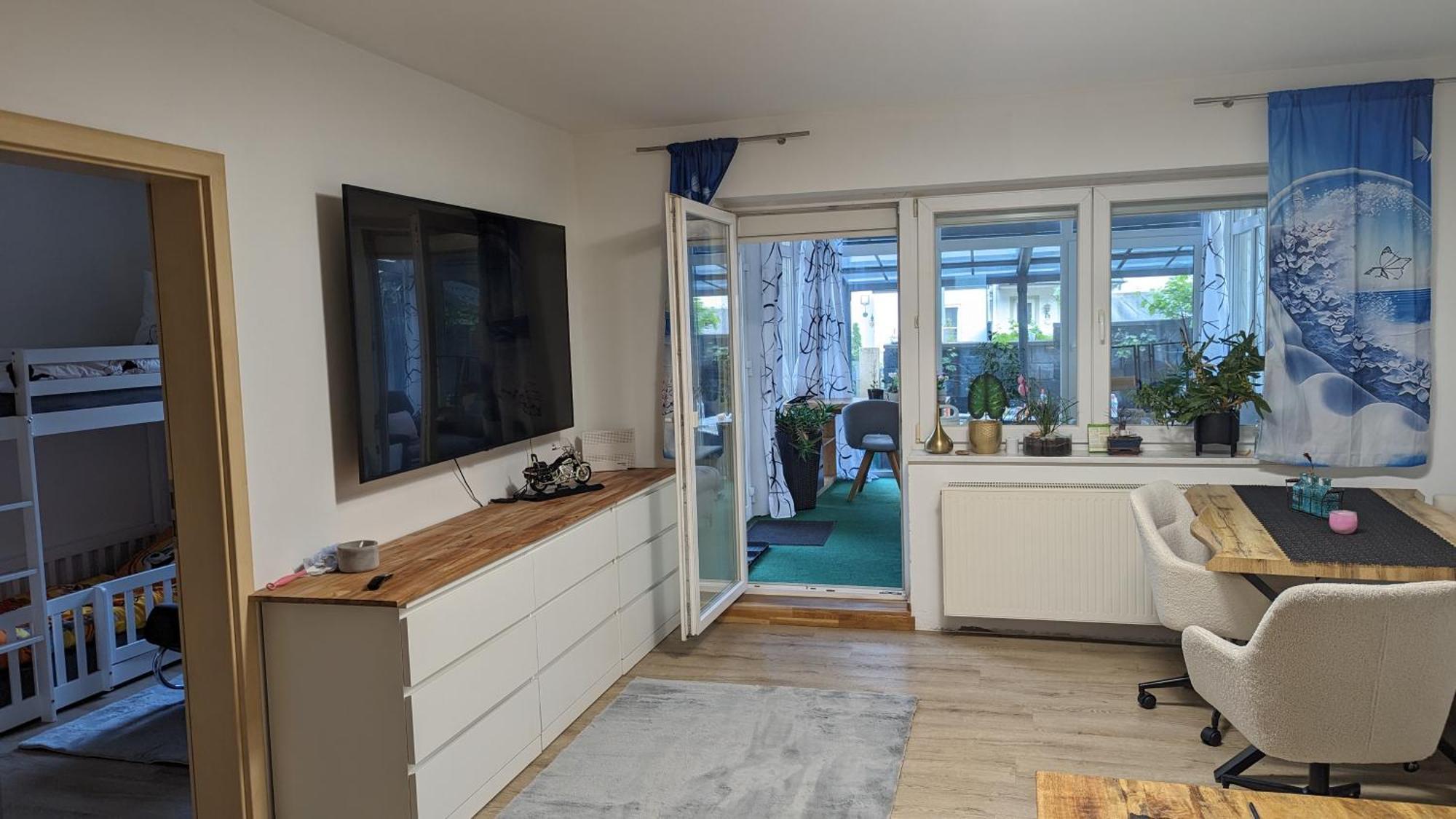 Apartment Mit Wintergarten *